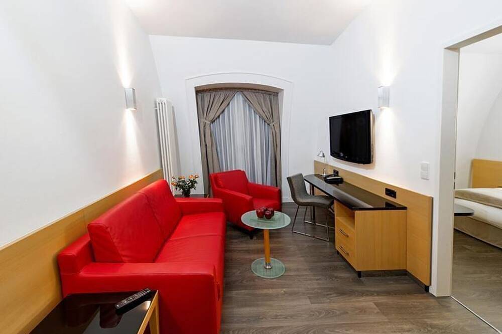 Dormero Zimmer, Frühbucher 1 - Dormero Hotel Dresden City in Prohlis, Dresden