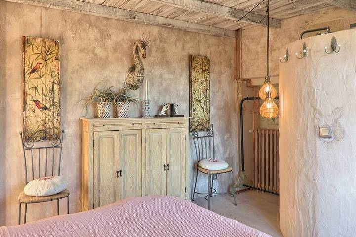 Ganze Wohnung, Provenzalische Wohnung in der Nähe von Saint-Paul de Vence in Roquefort-les-Pins, Mittelmeerküste (Frankreich)