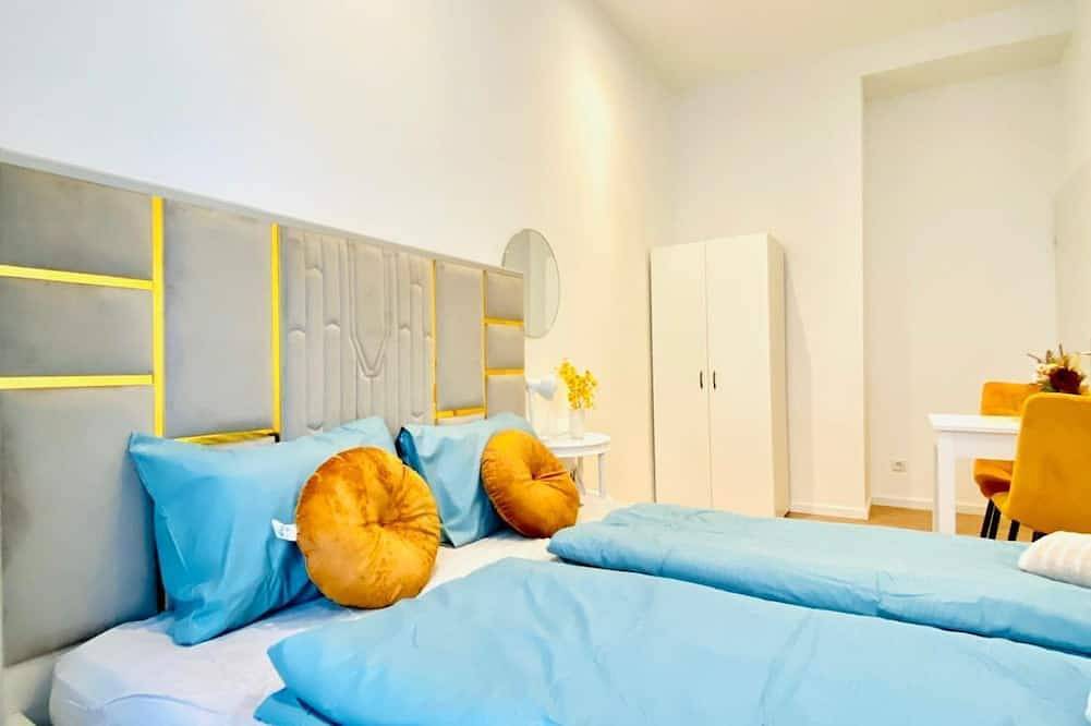 Ganze Wohnung, Cozy Room in Ottakring: Spectacular City Views in Wien, Donau Niederösterreich