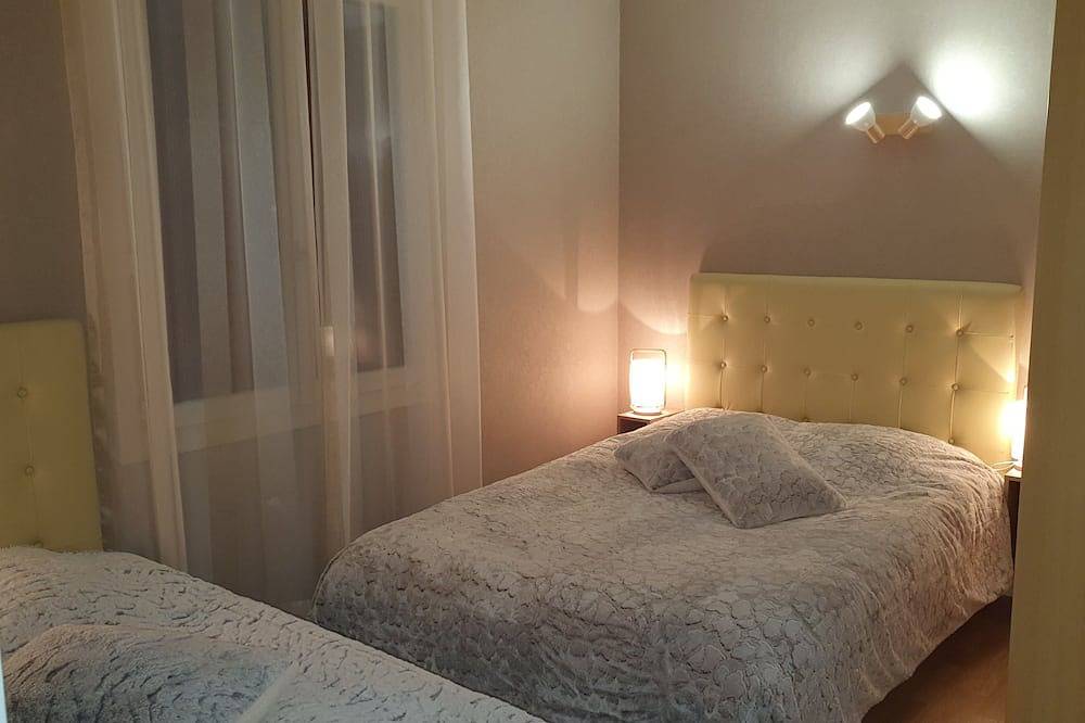La Petite Salamandre, Gîte Climatisé, 3 Pour 1 à 5 Personnes Proche de Sarlat in Saint-André-d'Allas, Périgord Noir