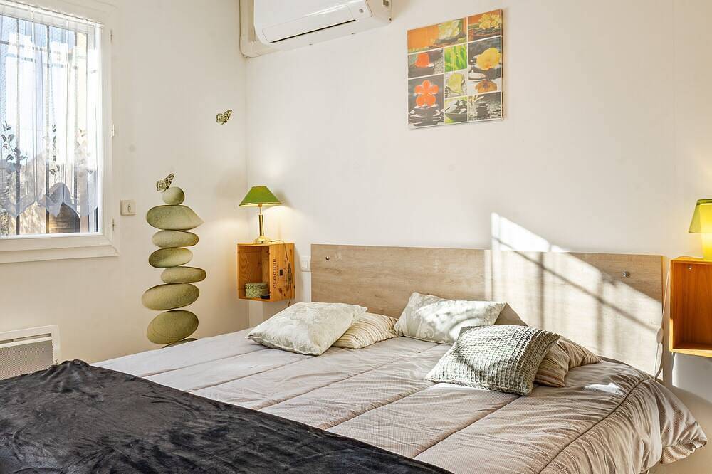 Gîte « Maguy Les Oliviers »: Vista a la montaña, Wi-Fi y aire acondicionado in Couiza, Parque Natural Regional Corbières-Fenouillèdes