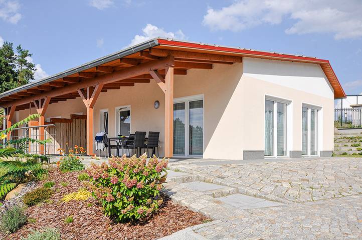 Bungalow für 2 Personen, mit Terrasse in Lychen