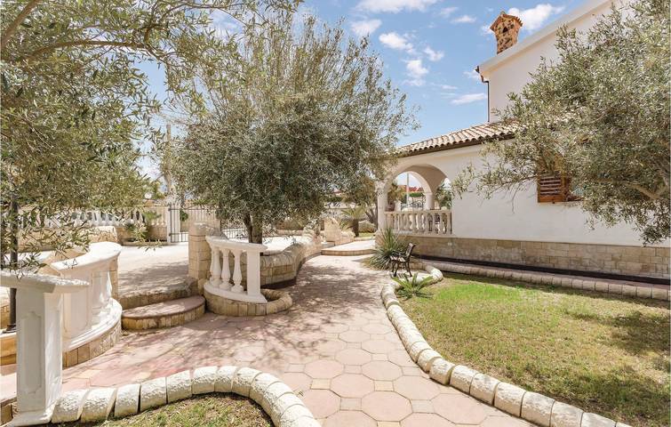 Appartamento sulla spiaggia con parcheggio e WiFi in Marzamemi, Noto e dintorni