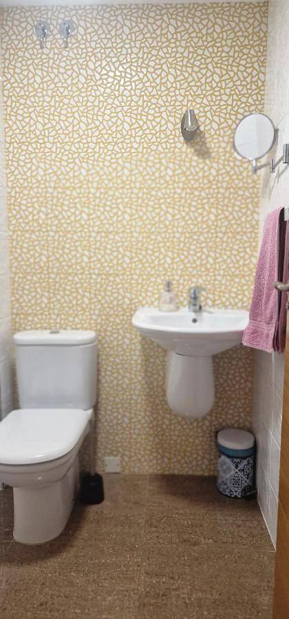 Location de vacances pour 6 personnes, avec balcon, adapté aux familles à Favara - 4