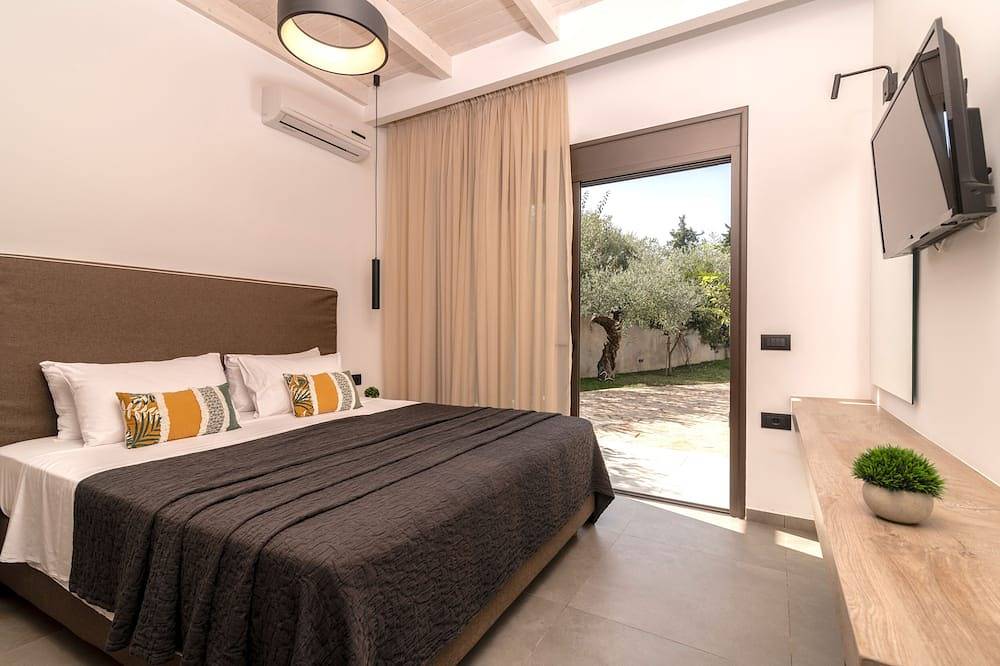 Oresteia Exclusive Villa, a Sublime Retreat in Tragaki, Zakynthos