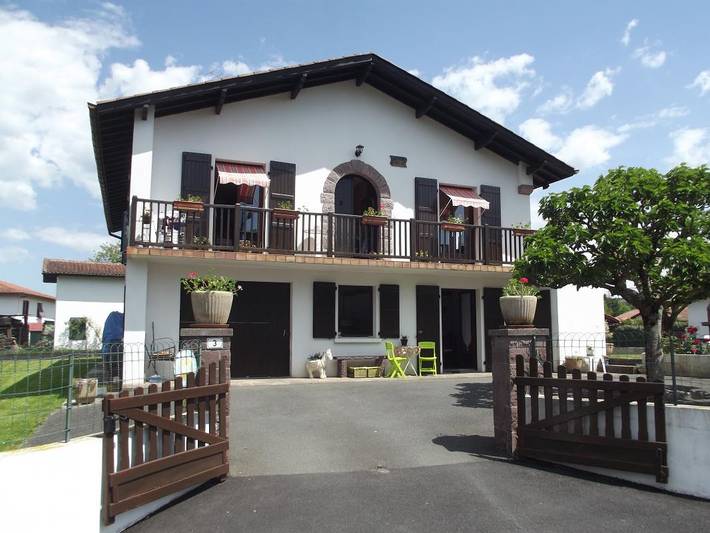 Gîte pour 4 personnes, avec jardin