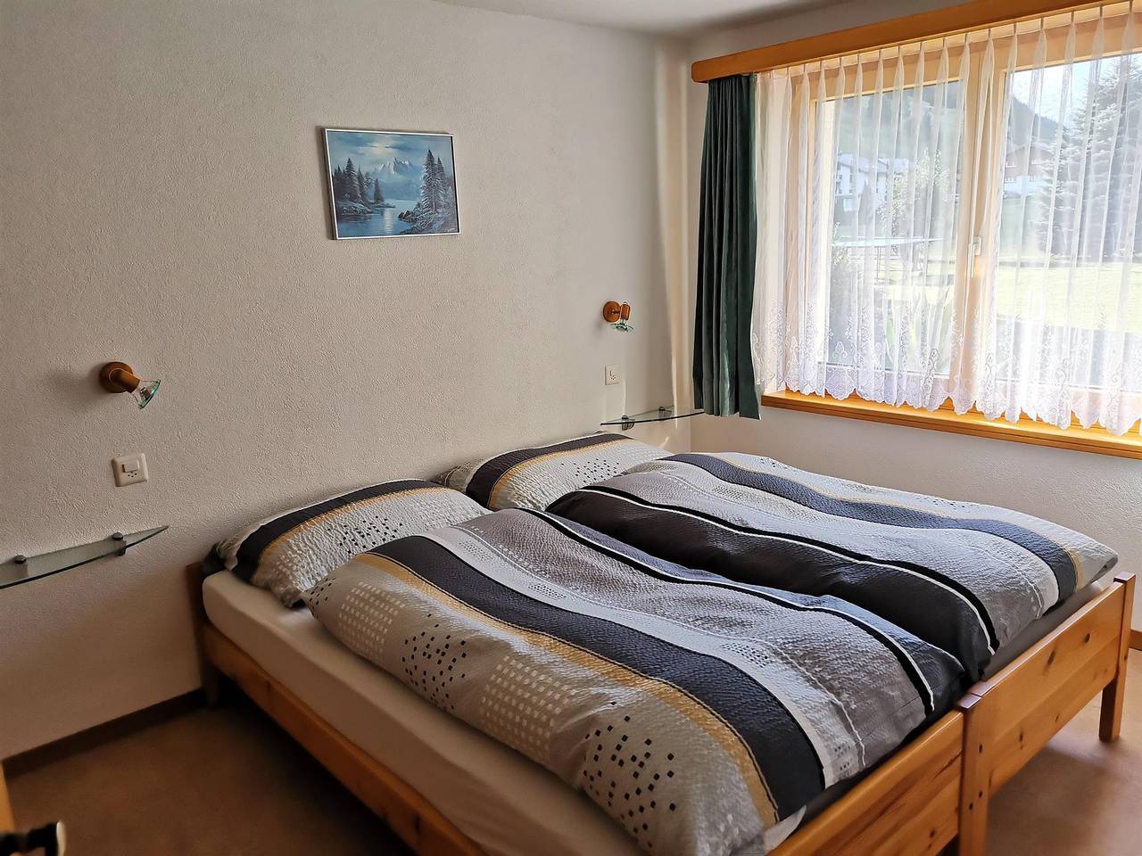 Appartement de vacances entier, Appartement avec 2 lits Parterre in Saas-Grund, Alpes valaisannes