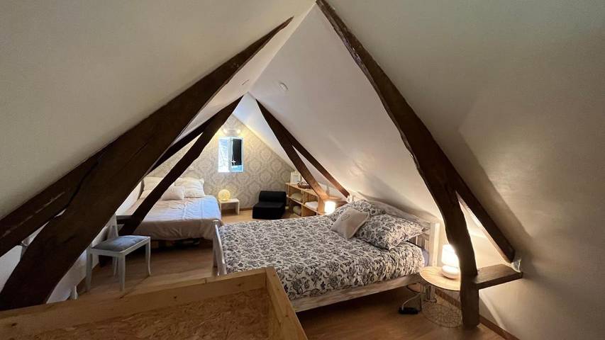 Location de vacances pour 4 personnes, avec terrasse et jardin à Balleroy