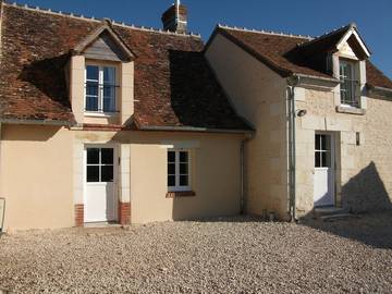 Gîte pour 6 personnes, avec piscine ainsi que jardin et terrasse dans le Loir-et-Cher