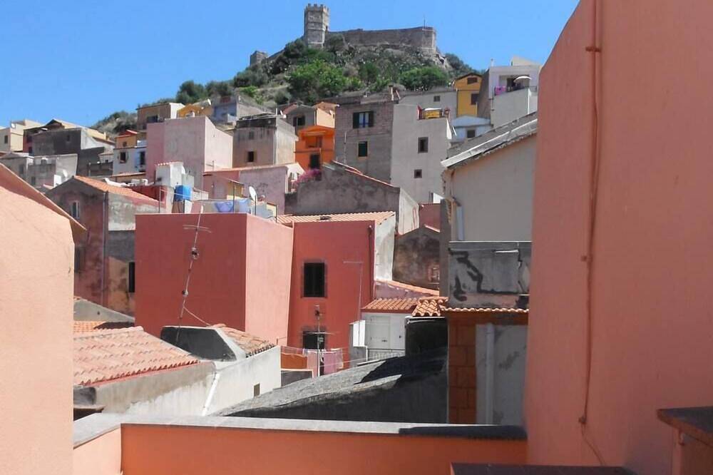 \"Sa Costa\" Castle View in Bosa, Planargia