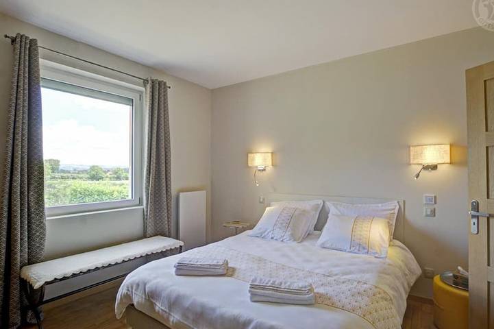 Gîte pour 4 personnes, avec jardin à Riorges - 3