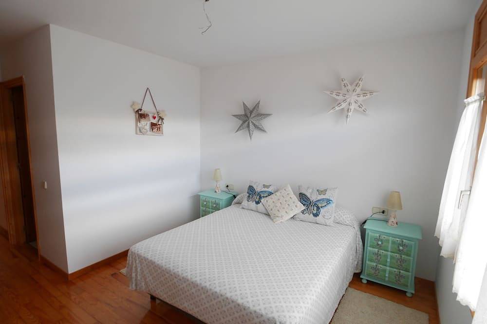 Apartamento entero, Cozy apartment en Alp con jardín y parking, a 10 minutos de las pistas de esquí! in La Masella, Alp