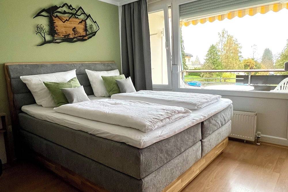Ganze Wohnung, Ferienwohnung \"Wolkenfrei\" nahe Bodensee mit Pool und Sauna in Scheidegg, Bayerisch Schwaben