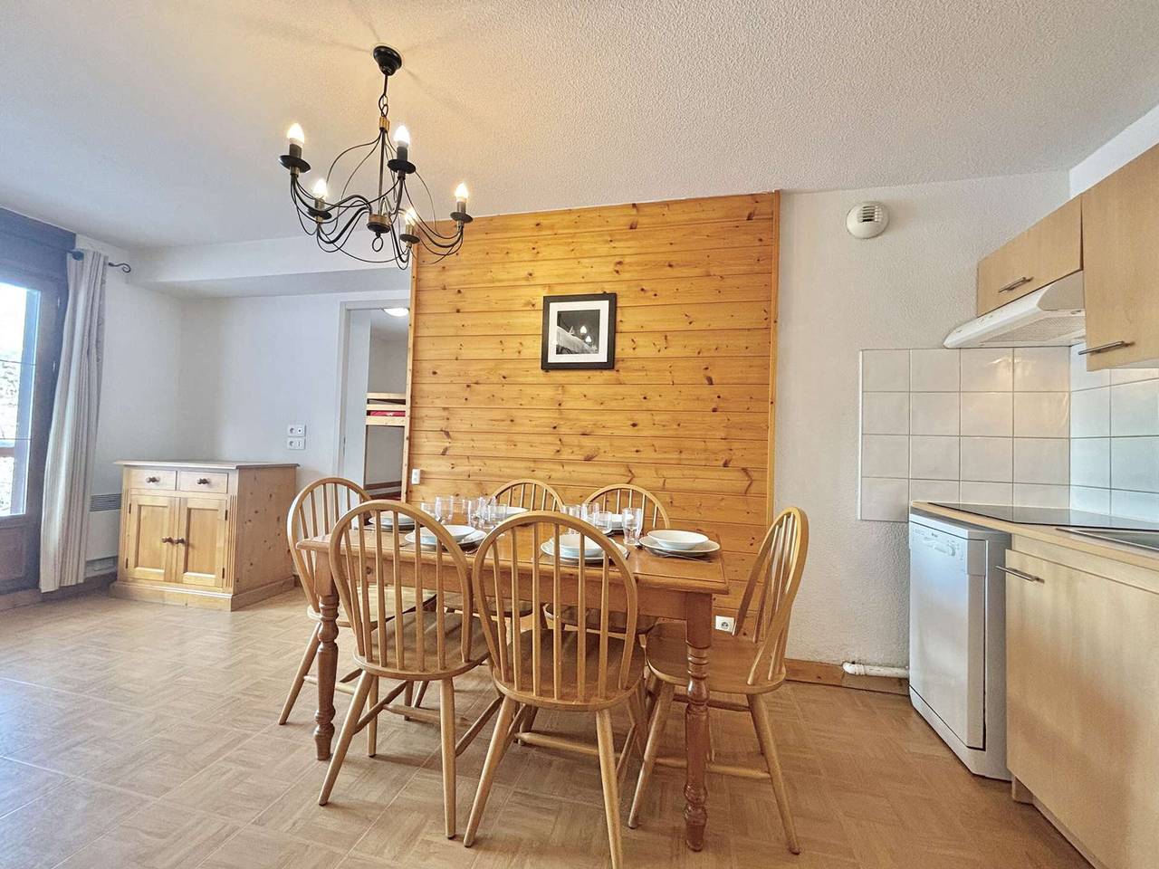 Apartamento entero, Apartamento en Flumet con piscina y parking para 6 personas in Flumet, Albertville region