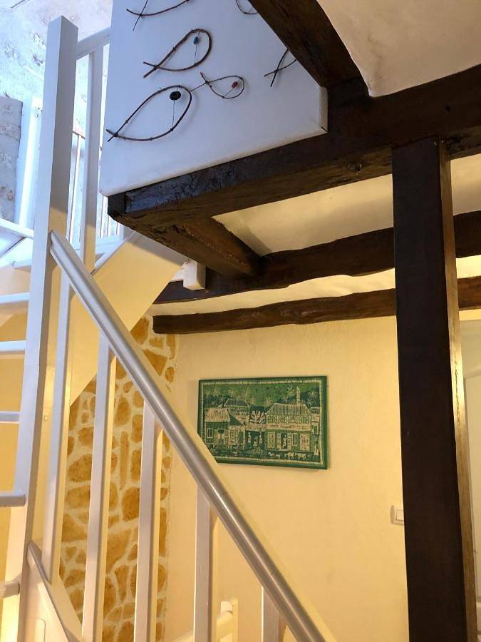 Two-Bedroom House in Saint-Pierre-de-Maillé, Vienne (France)