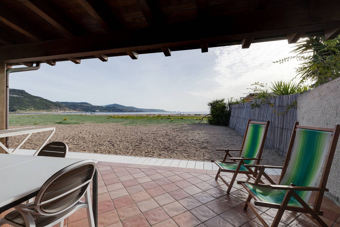 Casa de vacaciones 'Residenza Solemar - App 14' con vistas al mar, Wi-Fi in Bosa Marina, Planargia