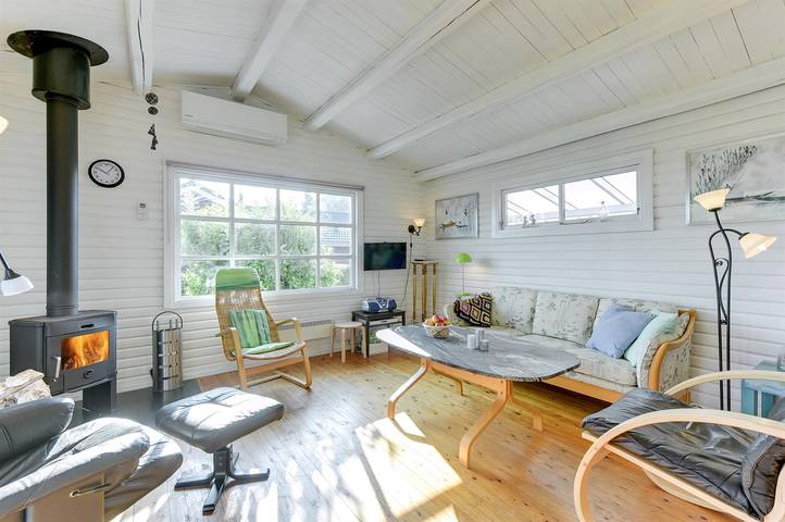 Ferienhaus für 6 Personen, mit Terrasse und Garten in Binderup Strand - 3