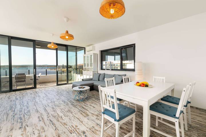 Ganze Wohnung, Sunset Bay apartment with pool in Medulin in Medulin Stadt, Medulin