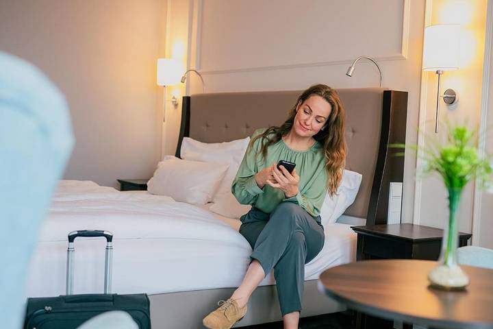 Hotel für 2 Personen, mit Ausblick und Terrasse sowie Sauna in Emden - 3