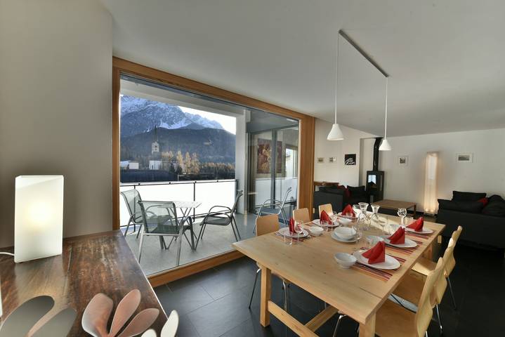 Apartamento vacacional entero, Ferienwohnung Craista 8 - 6 Personen / 4.5 Zimmer / 3 Schlafräume in Scuol, Lower Engadine