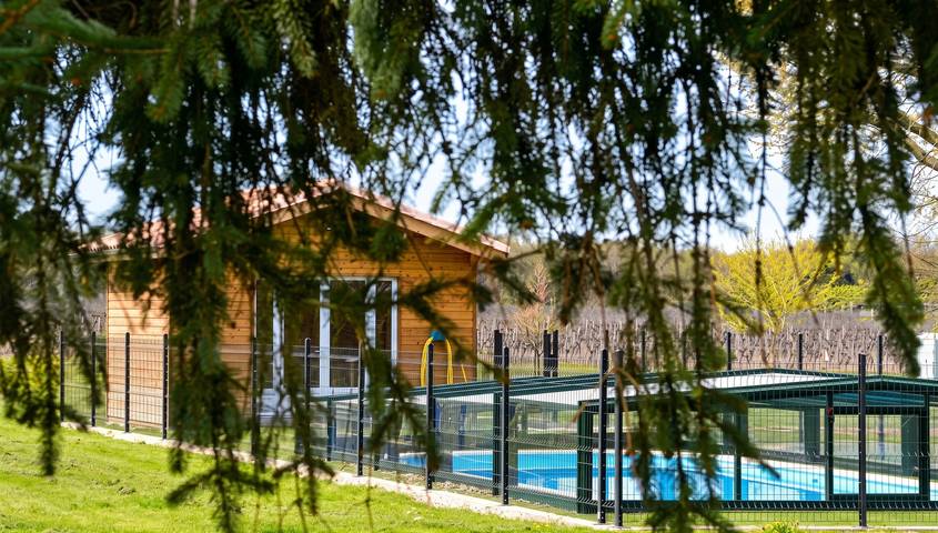 Location de vacances pour 14 personnes à Périssac
