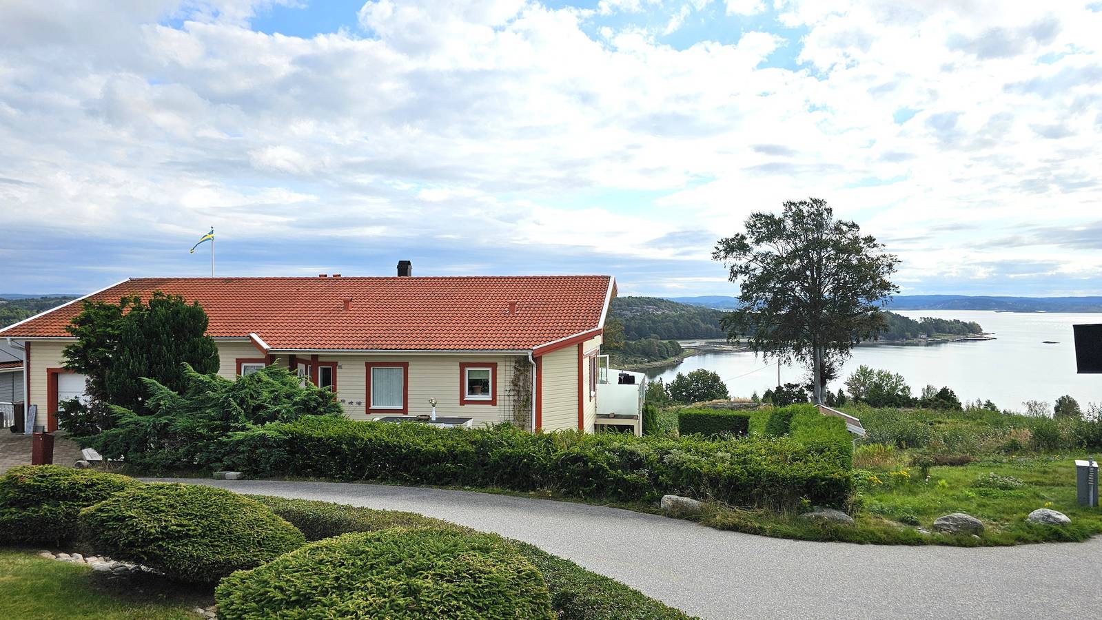 Hus för 10 Personer, med trädgård och terass