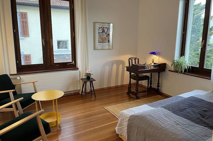 Vacation rental for 2 people, with Yard in Zurich