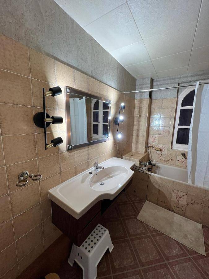 Three-Bedroom Home in Muids, Région de Les Andelys