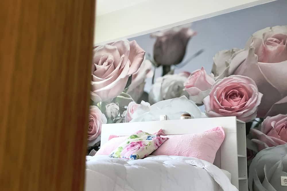 Ganze Wohnung, Boutique Apartment in Chalkida am Meer für eine Familie mit 4 bis maximal 5 Personen. in Chalkida, Euböa