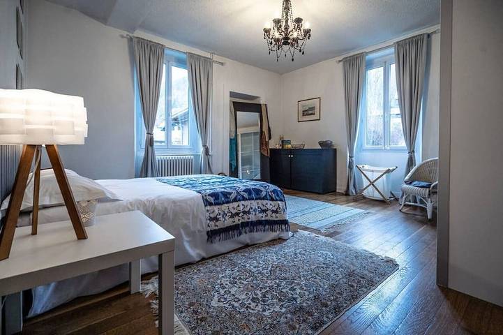 Apartamento de vacaciones para 7 personas, con jardín además de jacuzzi y balcón - 1