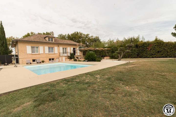 Gîte for 6 people, with hot tub and pool as well as garden - 1