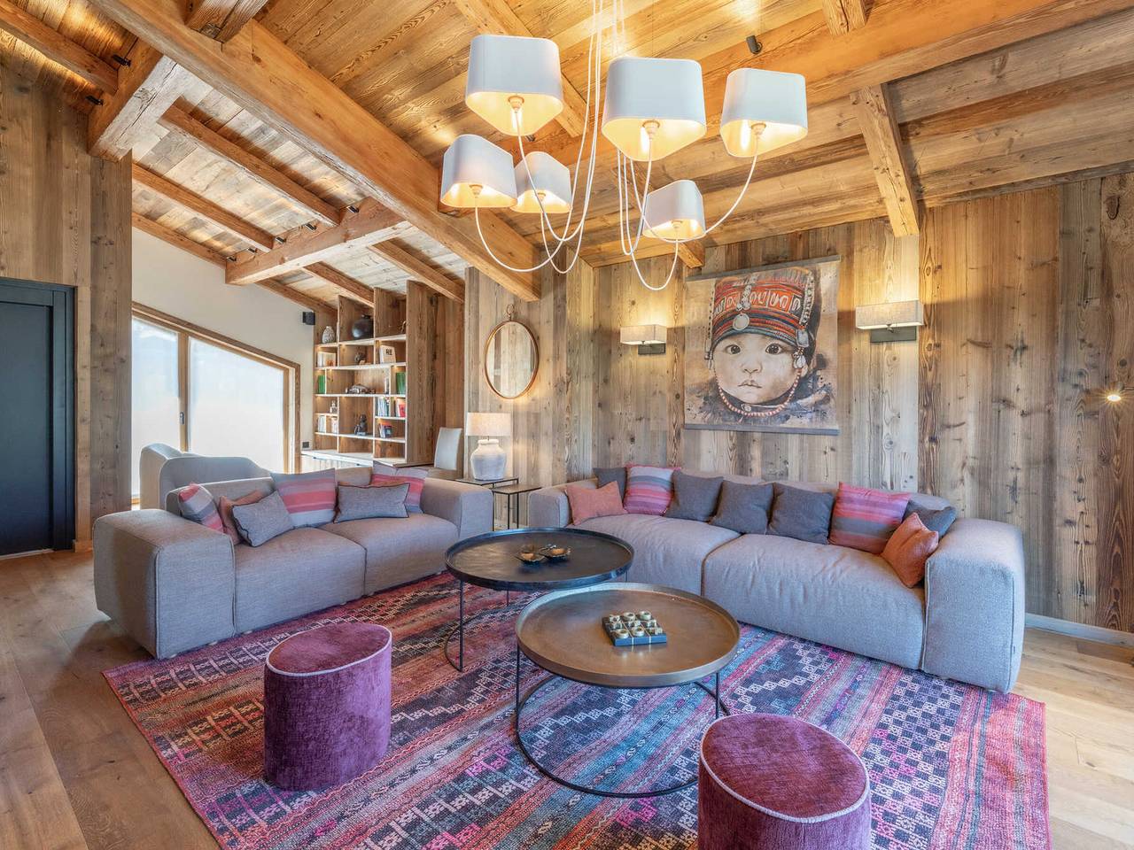 Chalet familial avec Spa et sauna à Courchevel, proche de la télécabine et des commodités. in Courchevel 1300 (Le Praz), Saint-Bon-Tarentaise