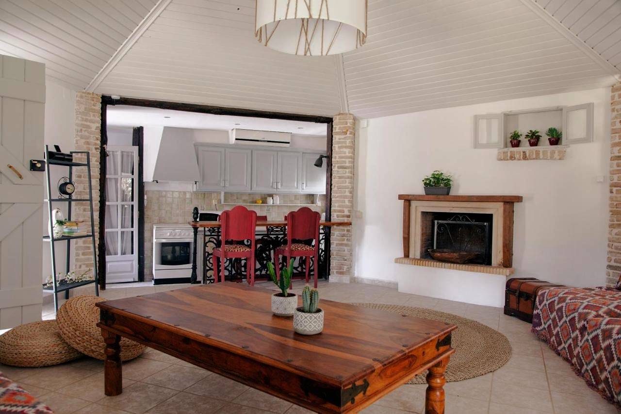Three-Bedroom House in Kalamaki, Zakynthos