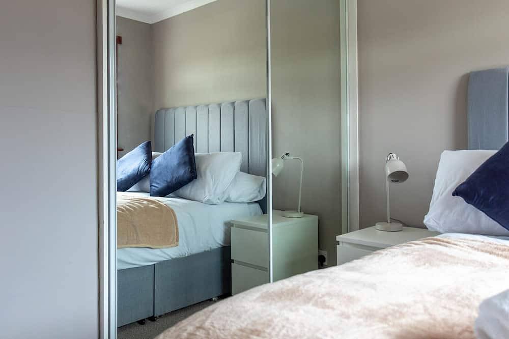 Snug Modern Home in Glasgow in Glasgow, Greater Glasgow and Clyde Valley