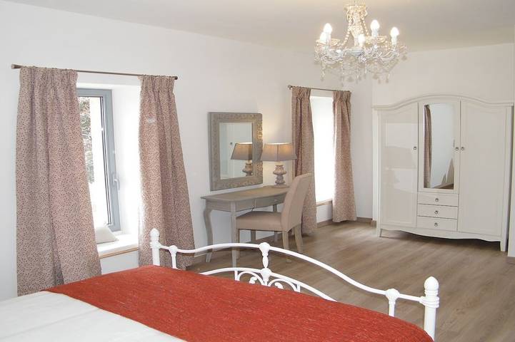 Gîte pour 2 personnes, avec jardin et terrasse à Puisseguin - 3