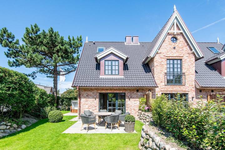 Ferienhaus für 6 Personen, mit Garten und Sauna in Westerland