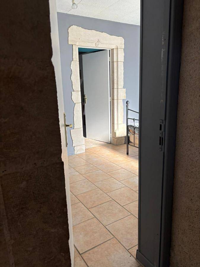 Gîte pour 6 personnes, avec terrasse, animaux acceptés à Fauverney - 4