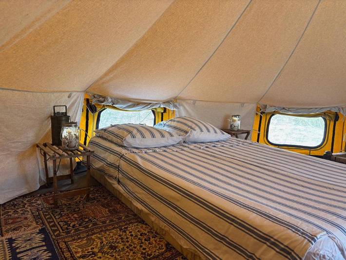 Tente pour 2 personnes, avec jardin ainsi que vue et piscine, animaux acceptés dans la Creuse - 3