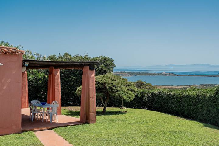 Ferienhaus für 7 Personen, mit Garten und Seeblick auf Sardinien - 3