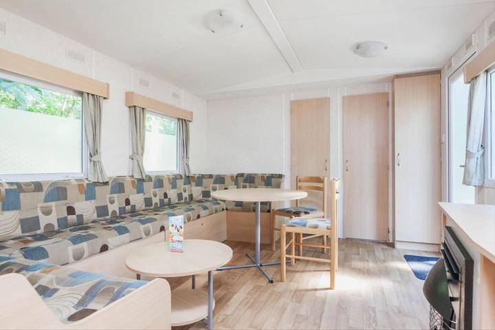 Gîte pour 4 personnes, avec terrasse et piscine, adapté aux familles à Arnhem - 3