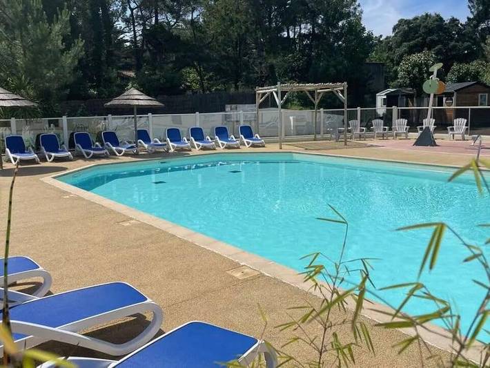 Camping pour 4 personnes, avec sauna