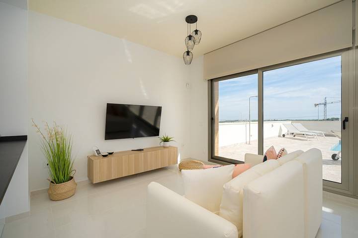 Villa Iris (San Miguel de Salinas) in San Miguel de Salinas, Costa Blanca