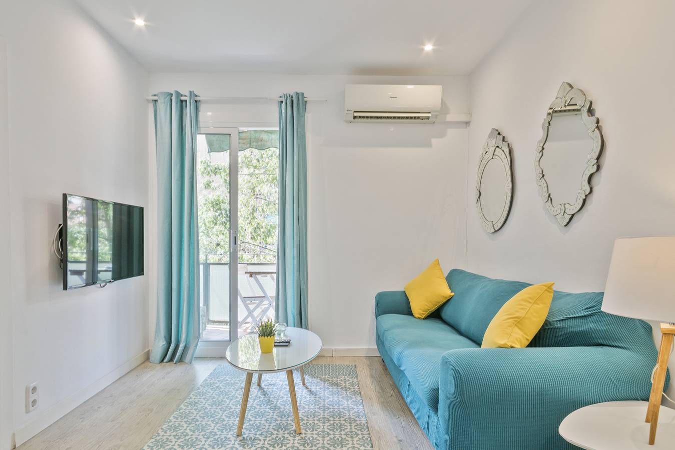 Entire apartment, Ref. 348757 in Barcelona Centre, Barcelona