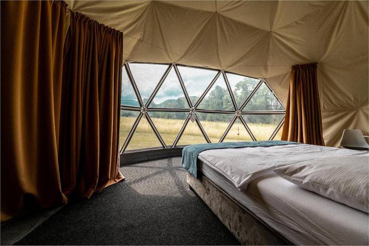 Camping für 2 Personen, mit Terrasse und Whirlpool sowie Garten und Ausblick in der Slowakei