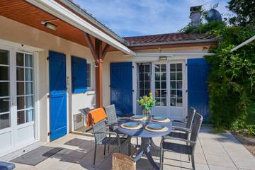 Villa for 4 People in Vasles, Deux-Sèvres, Photo 1