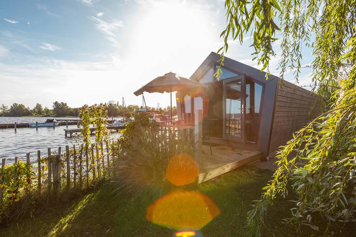 Ferienhaus für 4 Personen, mit Seeblick und Terrasse sowie Balkon/Terrasse - 1