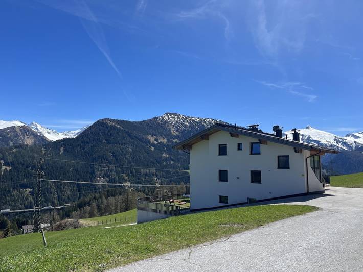 Gîte pour 4 personnes, avec Jardin à Gries am Brenner