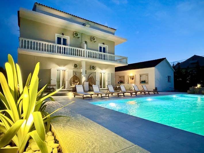 Villa mit pool für 29 Personen, mit Garten auf Korfu - 3