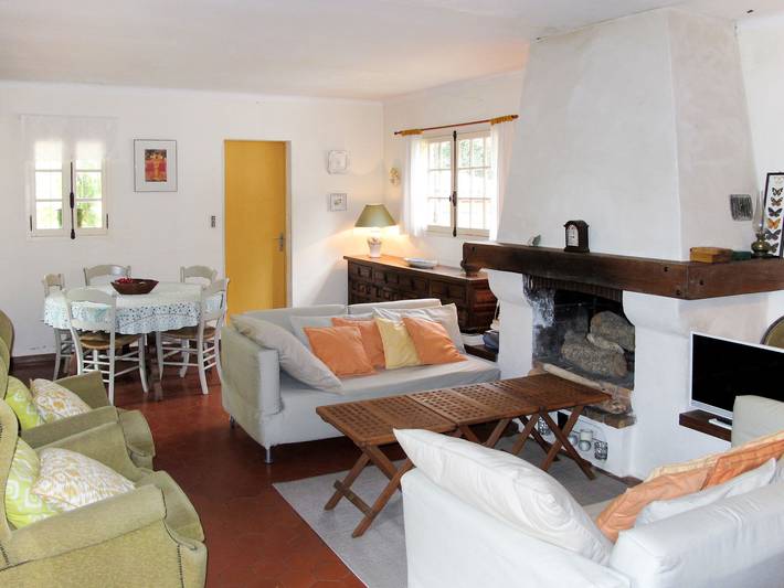 Location de vacances pour 8 personnes, avec terrasse et jardin, animaux acceptés à Le Plan-de-la-Tour - 3