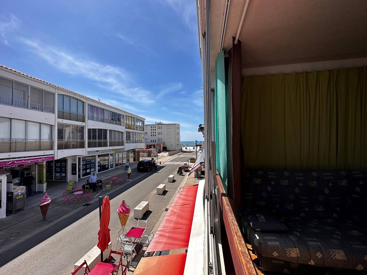 Studio entier, Studio rénové près de la plage avec Wi-Fi et animaux admis in Notre-Dame-de-Monts, Vendée